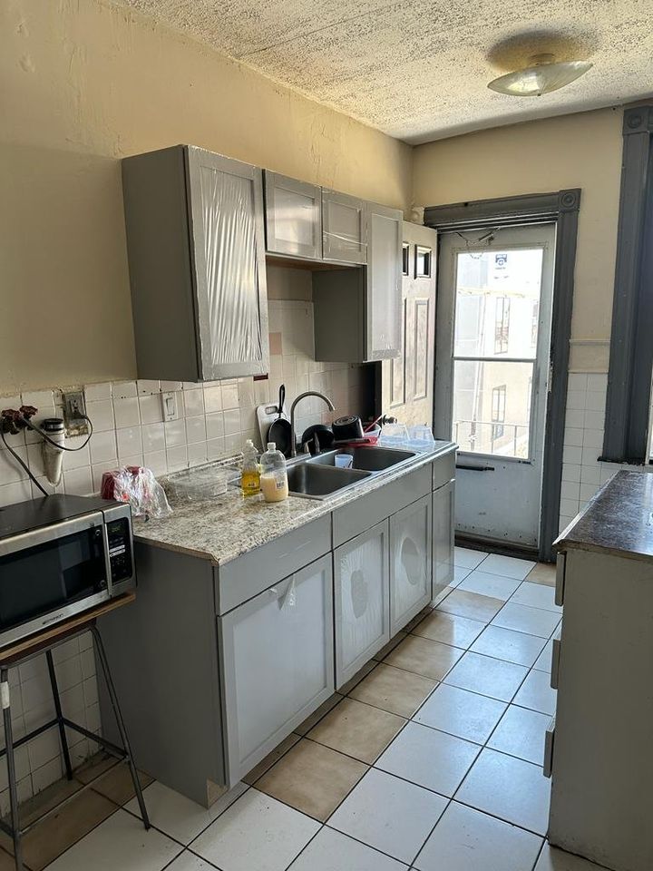 5 Linden St unit 2, Boston, MA 02127 - photo 1