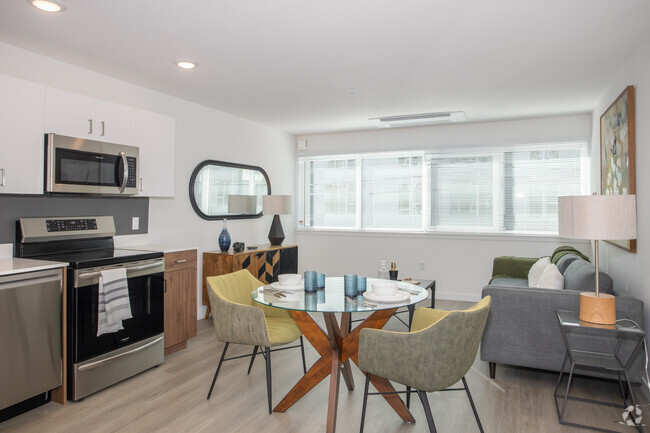 A-13 1BR, 1BA - 640SF - Living Room