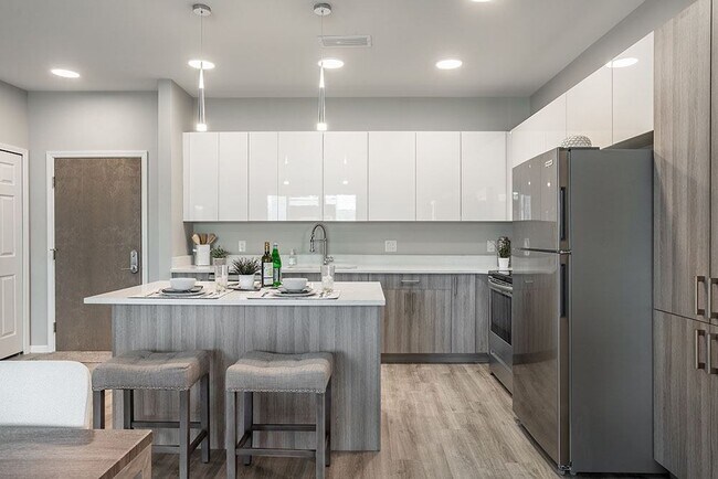 4 Corners Lakeside Apartments - White Lake, MI, White Lake, MI 48386 - photo 5