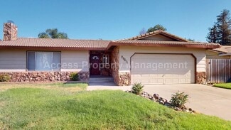 20310 Coral Cir, Hilmar, CA 95324
