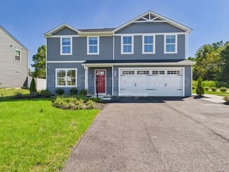 2943 Travis Ln, Petersburg, VA 23803