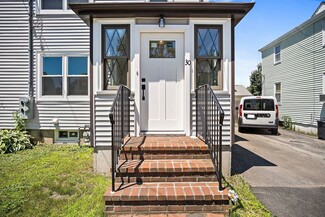30 Arnold St Unit 30, Quincy, MA 02169