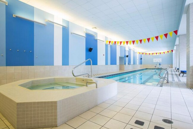 216 N Columbus Dr, Chicago, IL 60601 - photo 7