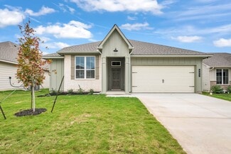 905 James Parker Cir, Killeen, TX 76542