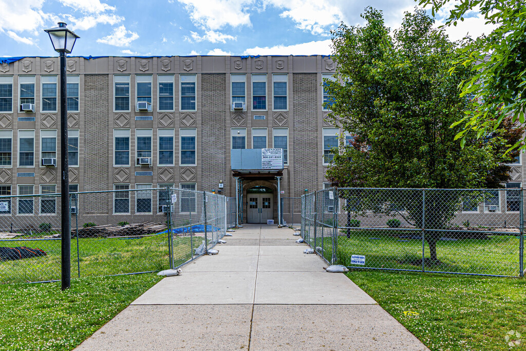Roosevelt Intermediate School