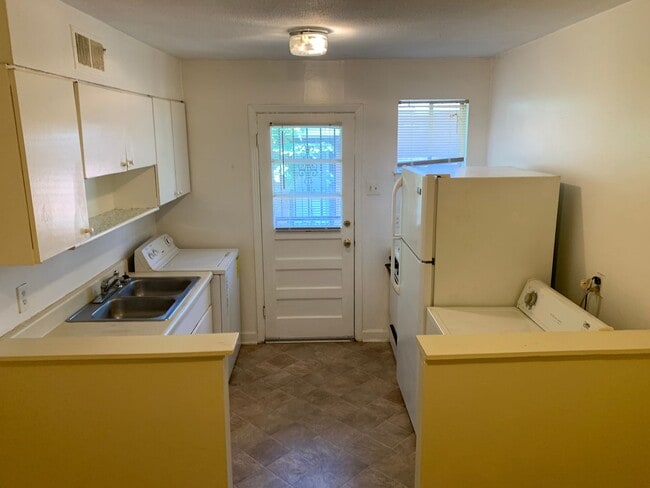 269 Williford St, Memphis, TN 38112 - photo 4