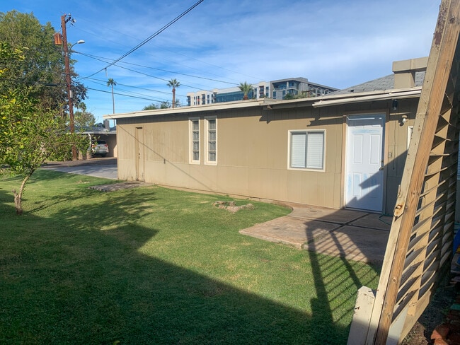 832 S Maple Ave, Tempe, AZ 85281 - photo 5