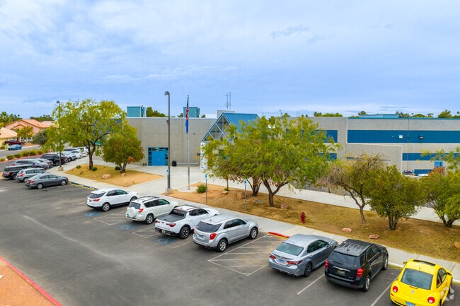 Lee Antonello Elementary School Photo 6