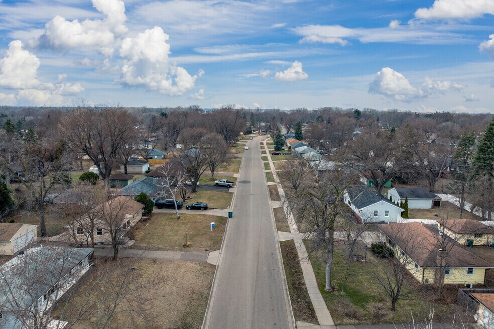 NH_Kylawn_560202_P2_FINAL_CC_042425