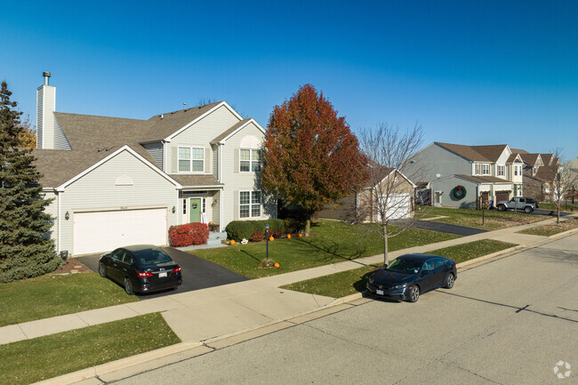Prairie Lake has very nice residential streets with with well maintained lawns.
