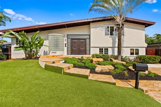 2530 Okeechobee Ln, Fort Lauderdale, FL 33312