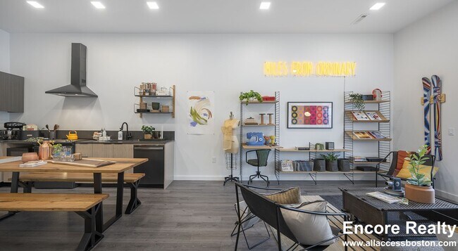 833 Saratoga St unit 415S, Boston, MA 02128 - photo 2