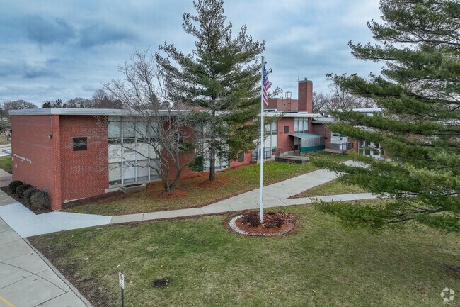 Nicholson Elementary School is located off of north main street.