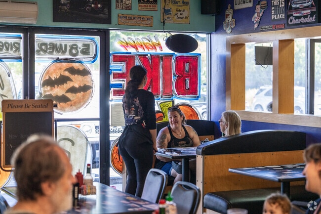 Digger's Diner serves up delicious comfort food in a cozy, inviting atmosphere.