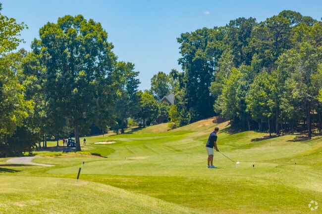 A round of golf is easy for Green Park enthusiasts at the many courses surrounding the area.
