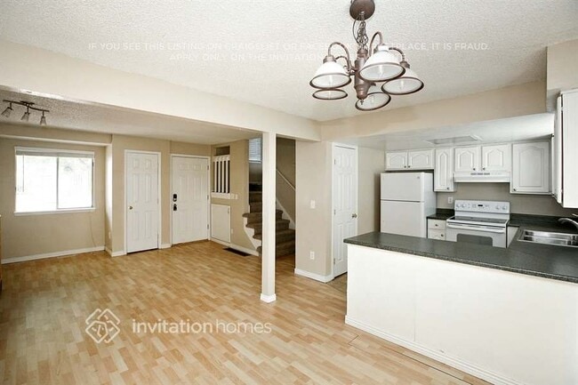 4514 S Pagosa Cir, Aurora, CO 80015 - photo 4