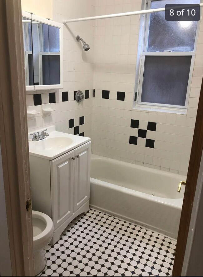 378 Riverway unit 1, Boston, MA 02115 - photo 6