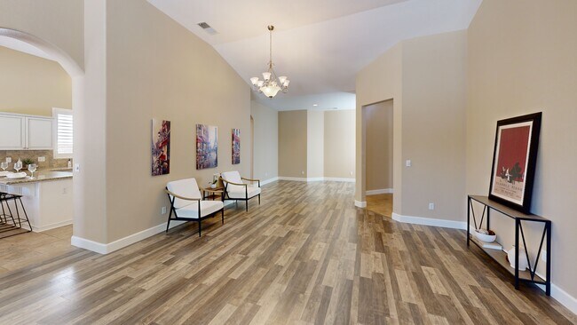 3259 Duncan Ave, Clovis, CA 93619 - photo 2