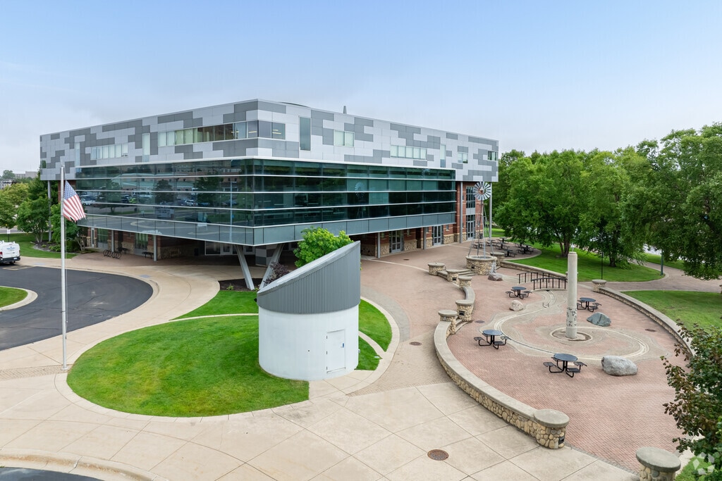 Battle Creek Math-Science Center works with 15 public school districts to offer public programs.