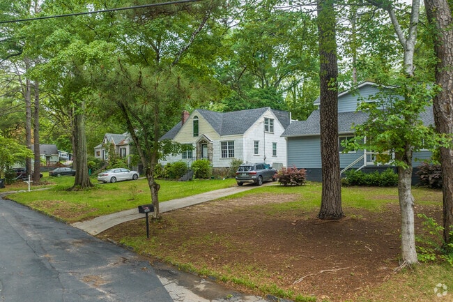 Shaded, walkable streets lined with charming houses contribute to Perkerson's reputation as one of Atlanta's hidden gems.