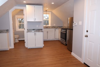 73 Everett St Unit 3, Middleborough, MA 02346