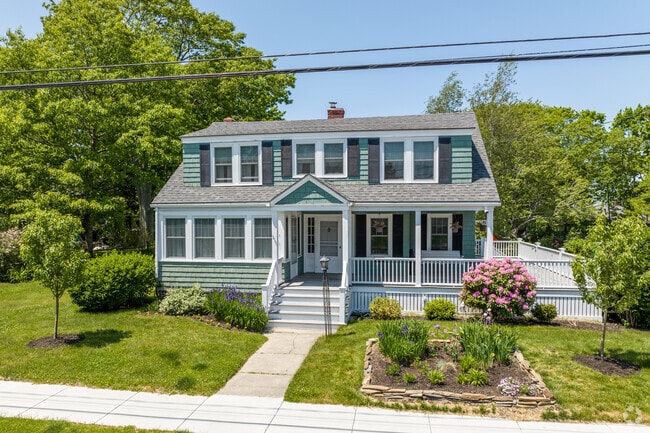 Homes in Loveitts Field are spacious on small streets.