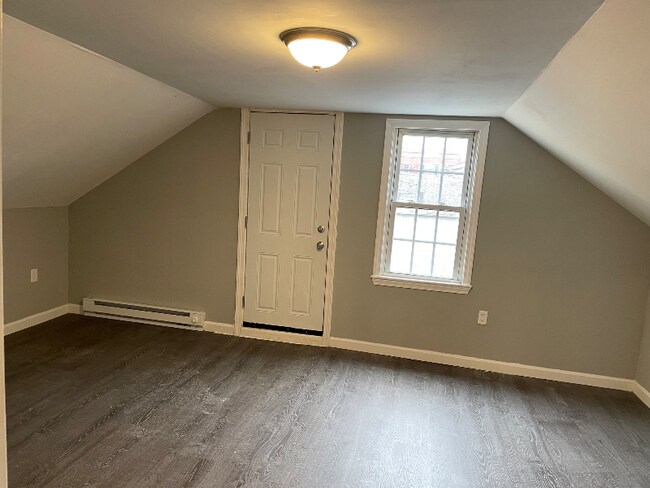 39 W Main St unit 2, Orange, MA 01364 - photo 4
