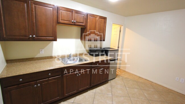 3333 W 8th St unit d d18, Thatcher, AZ 85552 - photo 6