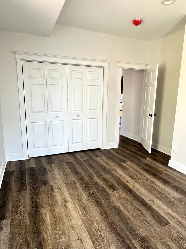 1128 Berlin Rd unit 2, Marshall, WI 53559 - photo 7