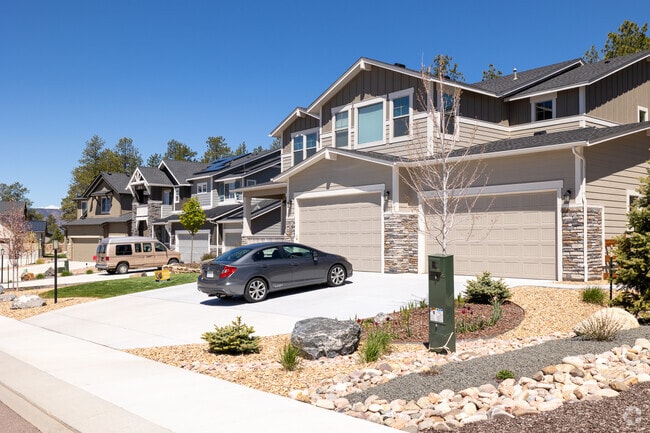 New homes with three to four car garages can be found in Monument.