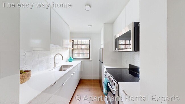 1200 Massachusetts Ave unit 111, Cambridge, MA 02138 - photo 2