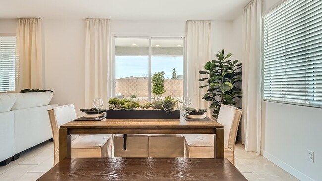 25176 N 174th Dr, Surprise, AZ 85387 - photo 4