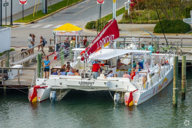 Broad Creek residents can head to Beaufort to enjoy a sunset cruise.