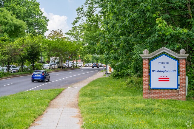Colonial Village is a small, residential suburb in Northwest DC bordered by Rock Creek Park.