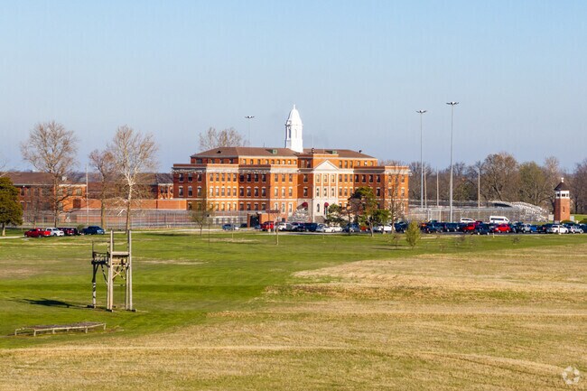 MCFP Springfield is a federal medical facility located in the Sherwood neighborhood.