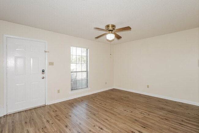 7778 Biloxi Cove, Millington, TN 38053 - photo 5