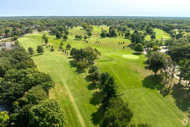 Jacoby Heights offers convenience to a nearby local golf course.