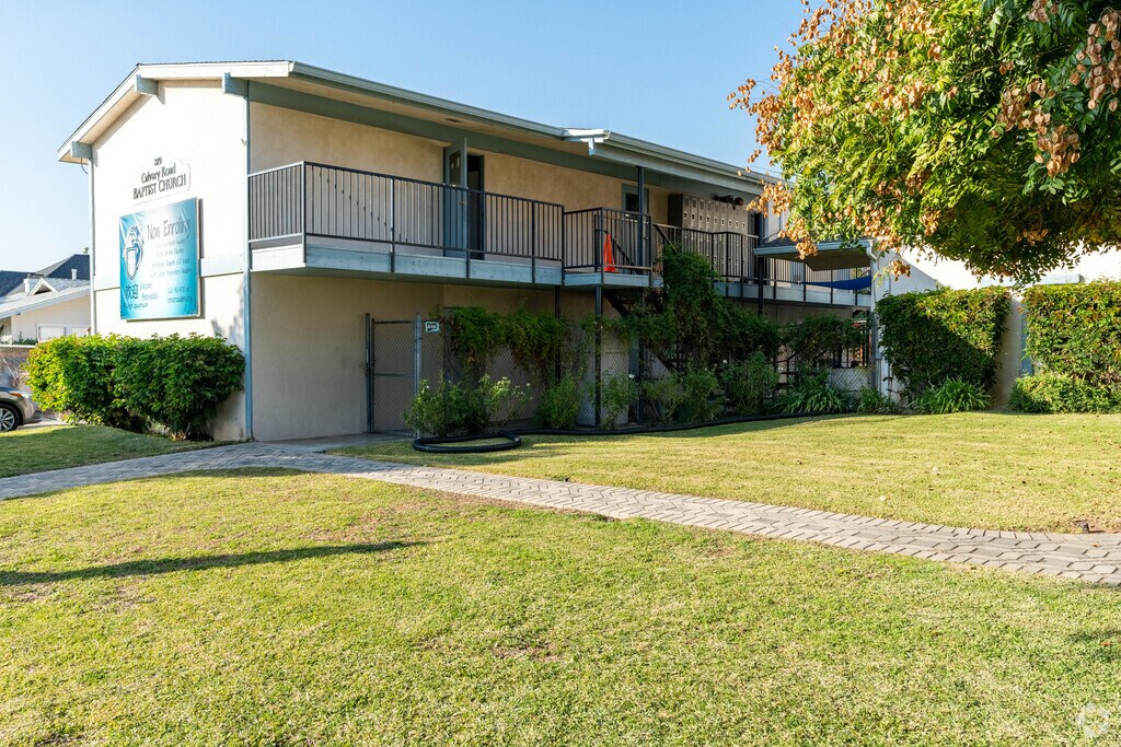 Calvary Road Baptist Academy school campus.