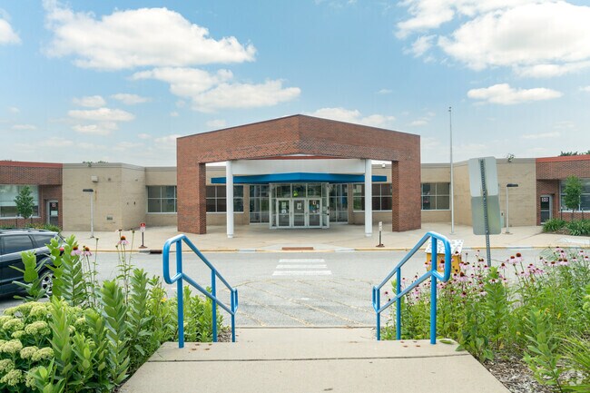 Sunset Terrace Elementary School  is a public school in Badger Hills.