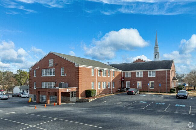 Black Star Educational Institute teaches grades kindergarten through 12th.