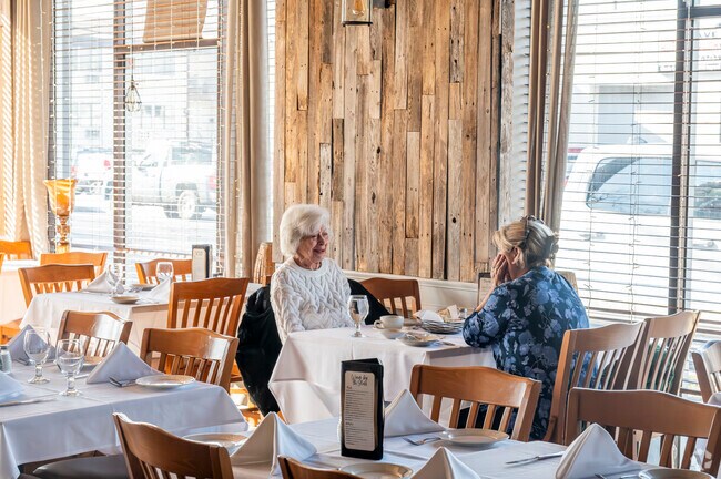 Pepe Rosso 24 in nearby Manorhaven offers family recipe style Italian cuisine.