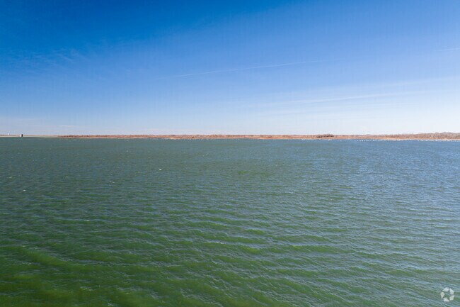 El Dorado lake is a the most popular lake in the Wichita area for boating activities.