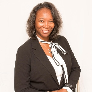 Tawanda Vauss