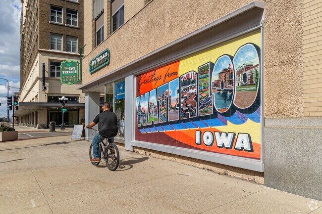 Lafnow is a residential area in Waterloo, with access to modern and natural amenities.