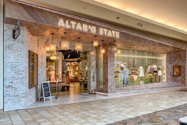 Plenty of trendy fashion stores can be found in the Summit Mall in Fairlawn.