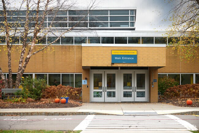 Main entrance to Canal View Elementary School.