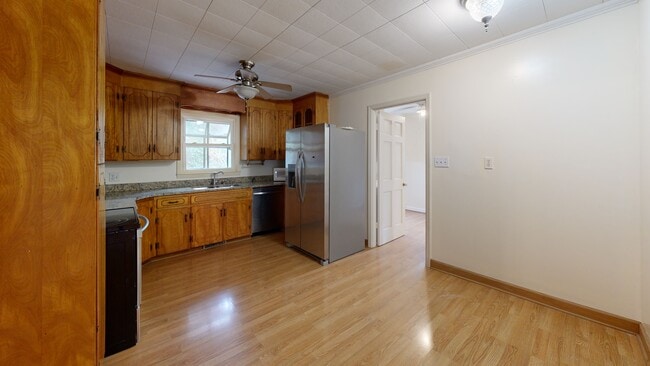 1116 Mathis Ct, Camden, SC 29020 - photo 2