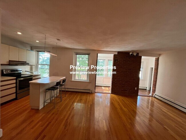 19 South St unit 2, Brighton, MA 02135 - photo 2