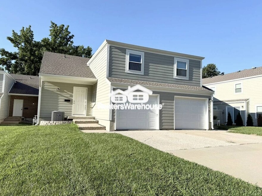 7101 W 69th St, Overland Park, KS 66204 - photo 1