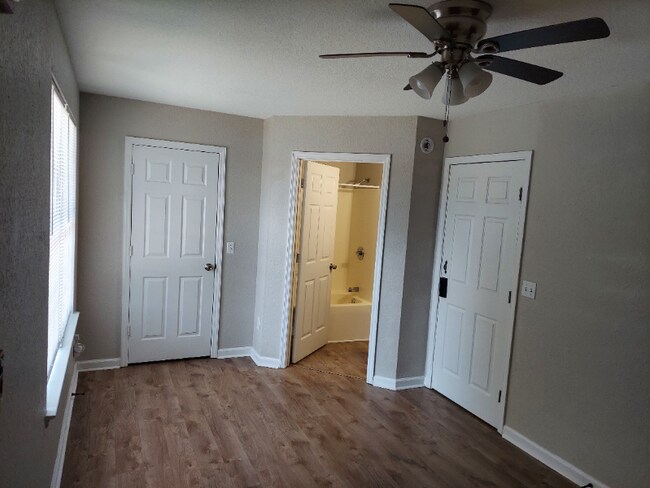 1329 Nylic St unit 1A1, Tallahassee, FL 32304 - photo 6